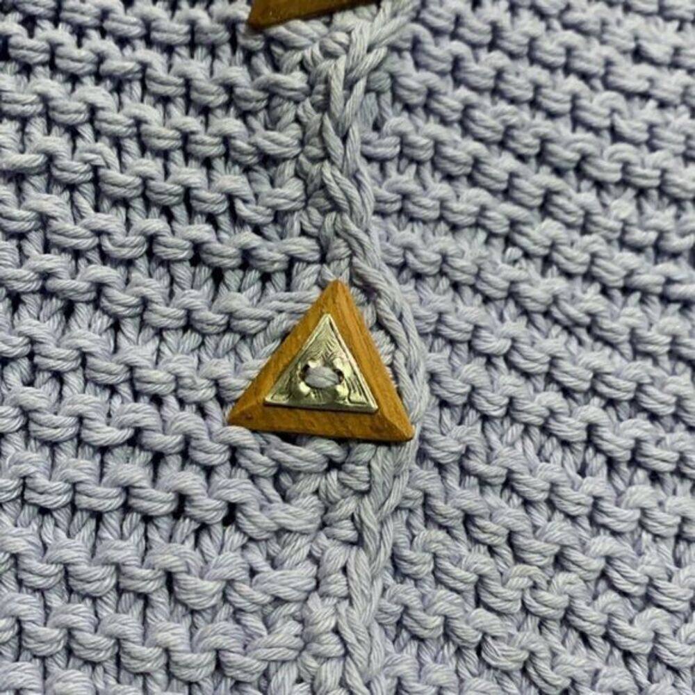 HANDKNITS lavander knit vest with triangle buttons hand made - Picture 2 of 10